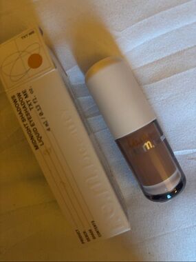 REM Beauty Liquid Eyeshadow in TXT ME